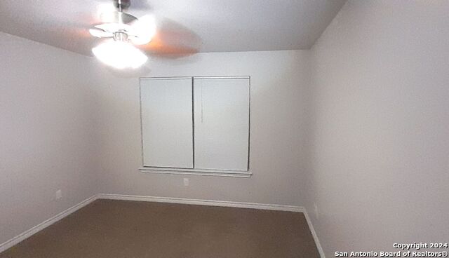 Image 8 of 13 For 112 Lone Oak  D204