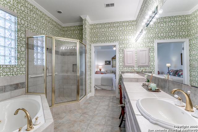 Listing photo id 15 for 50 Bristol Green