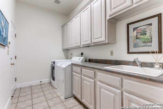 Listing photo id 20 for 50 Bristol Green