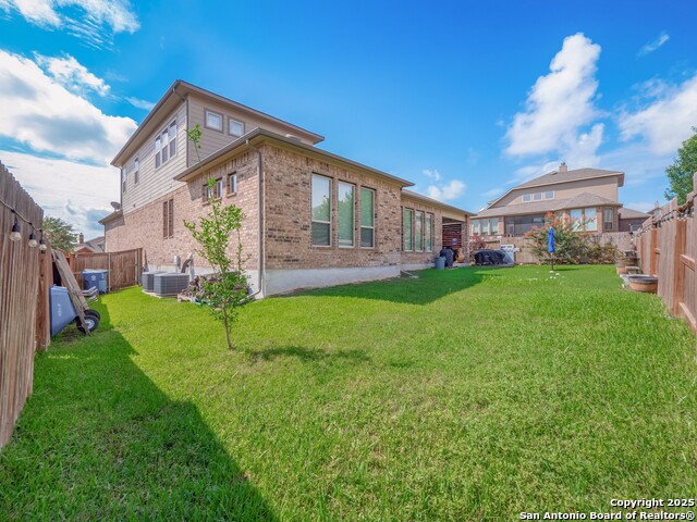 Image 42 of 45 For 813 Sussex Cove