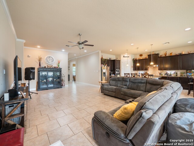 Image 8 of 45 For 813 Sussex Cove