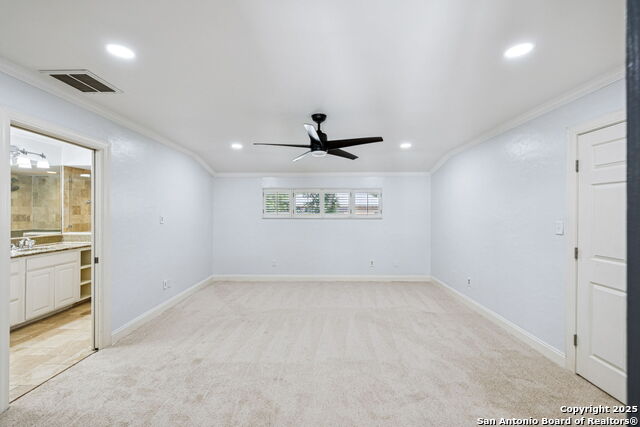 Listing photo id 20 for 102 Nacogdoches