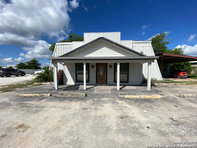 Listing photo id 5 for 8491 Us Highway 281