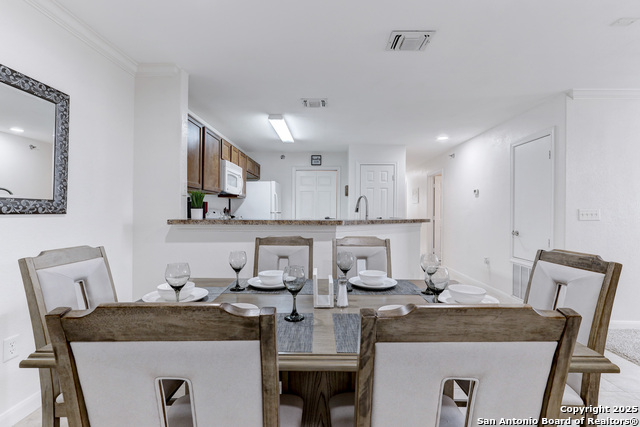 Image 11 of 36 For 7323 Snowden Rd  3302