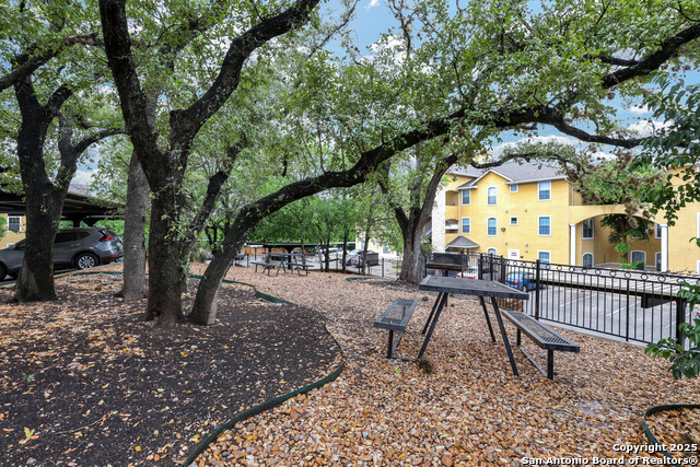 Image 2 of 36 For 7323 Snowden Rd  3302