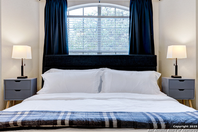 Image 21 of 36 For 7323 Snowden Rd  3302