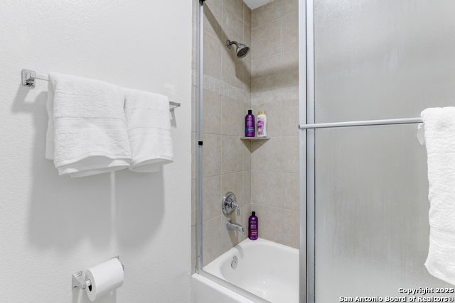 Image 27 of 36 For 7323 Snowden Rd  3302