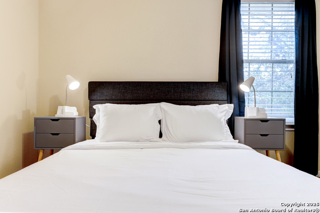 Image 29 of 36 For 7323 Snowden Rd  3302