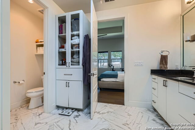 Image 17 of 31 For 7 Saxby