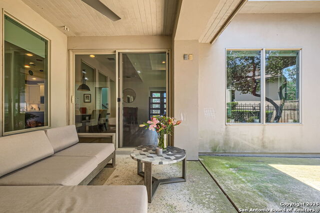 Image 26 of 31 For 7 Saxby