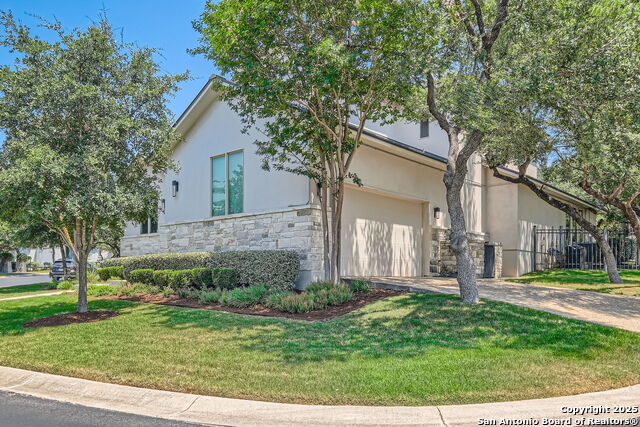 Image 4 of 31 For 7 Saxby