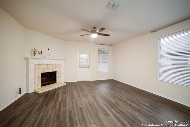 Image 14 of 30 For 27110 Saddlefoot Way