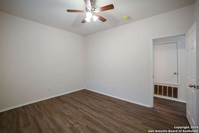 Image 24 of 30 For 27110 Saddlefoot Way