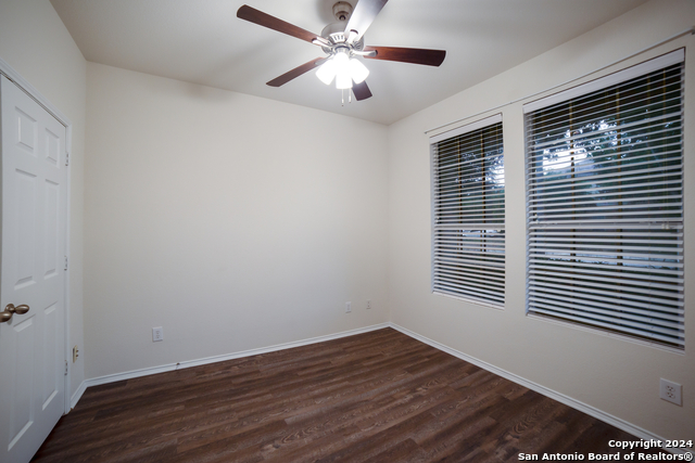 Image 4 of 30 For 27110 Saddlefoot Way