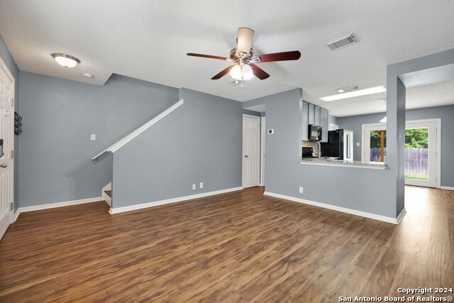 Image 5 of 22 For 9230 New Kenton