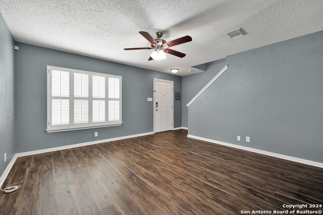 Image 6 of 22 For 9230 New Kenton