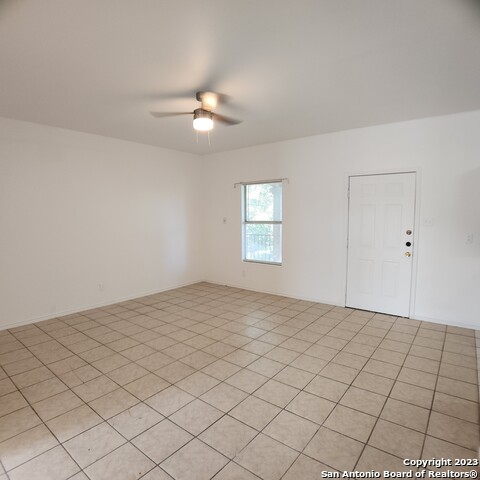 Details for 1702 Craig W 2, San Antonio, TX 78201