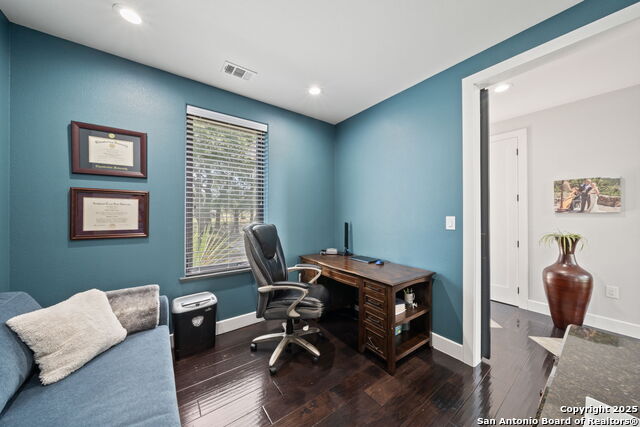 Listing photo id 4 for 172 Bluff