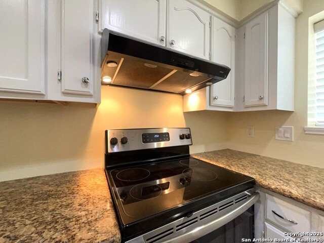 Image 18 of 43 For 3342 Carbine Road