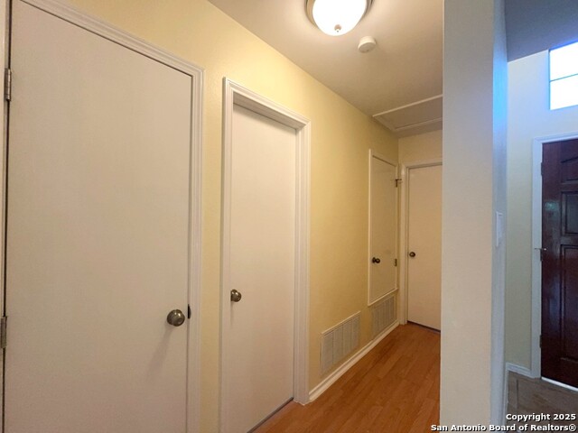 Image 20 of 43 For 3342 Carbine Road