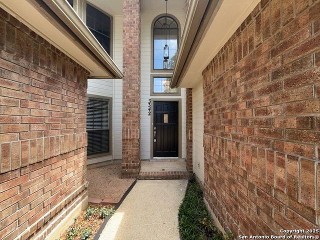 Image 8 of 43 For 3342 Carbine Road