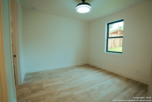 Image 18 of 26 For 603 Spacious Sky