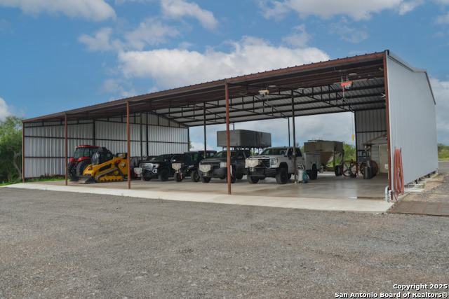 Image 10 of 42 For 00 Tbd