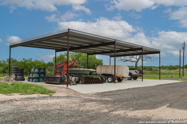 Image 11 of 42 For 00 Tbd