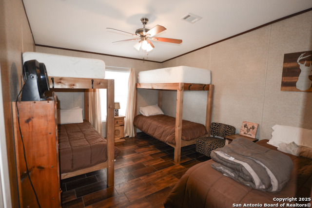 Image 19 of 42 For 00 Tbd