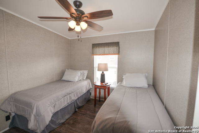 Image 30 of 42 For 00 Tbd