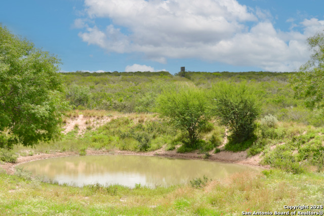 Image 40 of 42 For 00 Tbd