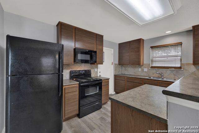 Image 10 of 33 For 188 Lex Word