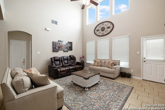 Listing photo id 10 for 10238 Midsummer Meadow