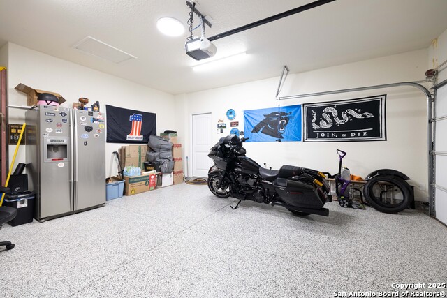 Listing photo id 25 for 10238 Midsummer Meadow
