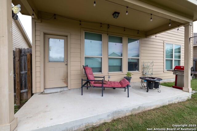 Listing photo id 27 for 10238 Midsummer Meadow