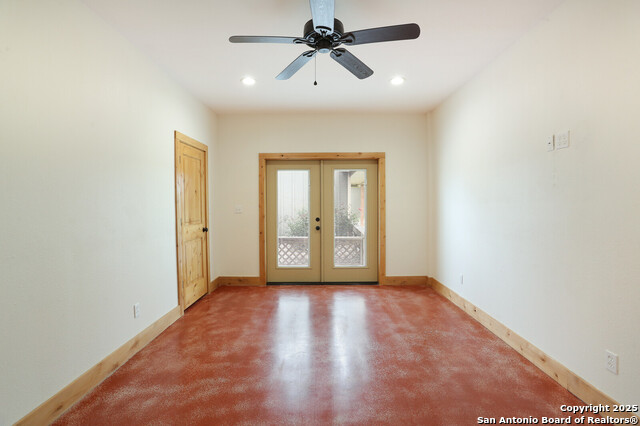 Image 26 of 36 For 891 Hopkinsville Rd