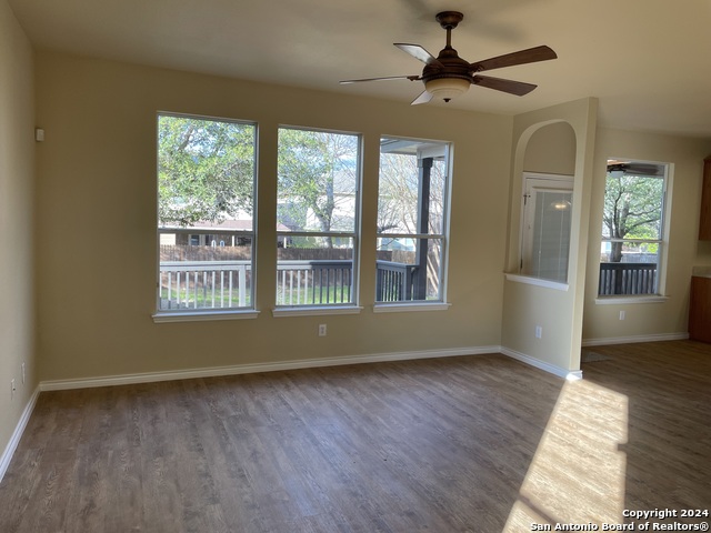 Image 4 of 31 For 12227 Eden Mill