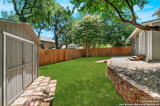 Listing photo id 22 for 9546 Wicklow