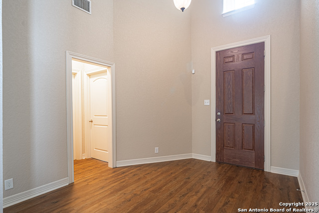Image 18 of 88 For 2506 Cielo Trace