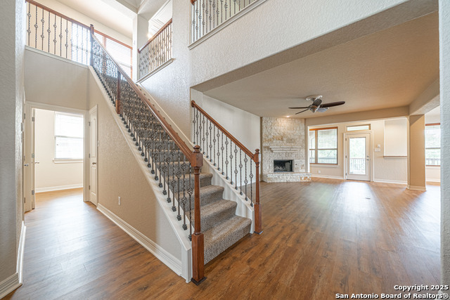 Image 3 of 88 For 2506 Cielo Trace