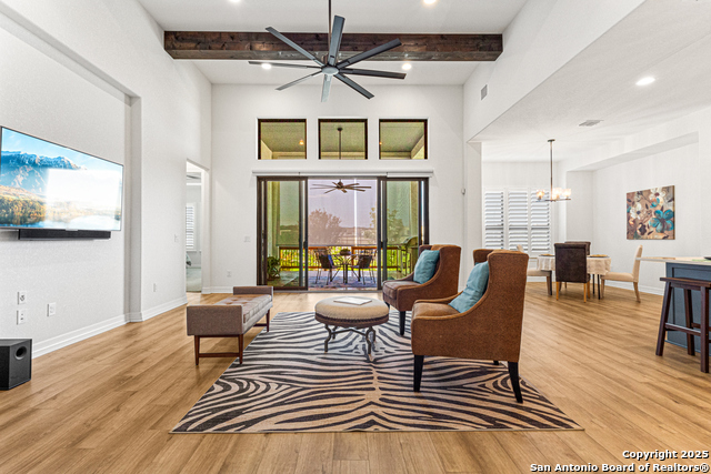 Listing photo id 9 for 23402 Grande Vista