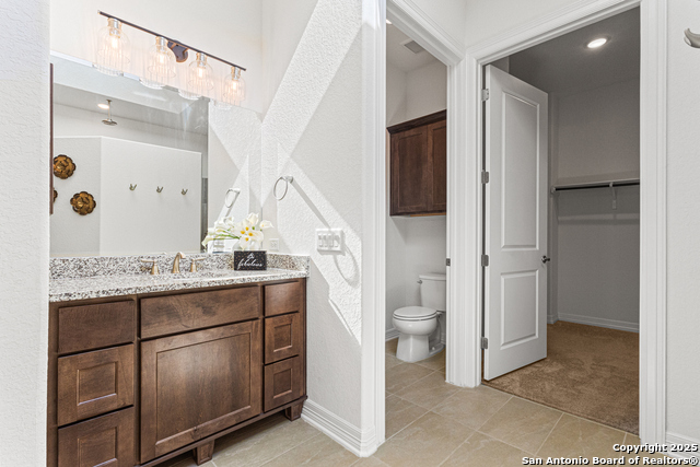 Listing photo id 19 for 23402 Grande Vista