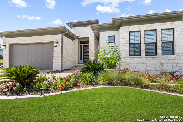 Listing photo id 6 for 23402 Grande Vista