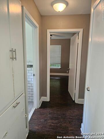 Image 4 of 12 For 303 Pilgrim Dr
