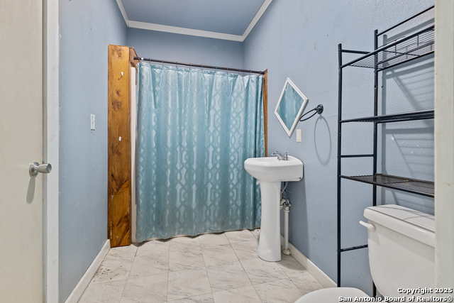 Image 26 of 30 For 1604 J St  