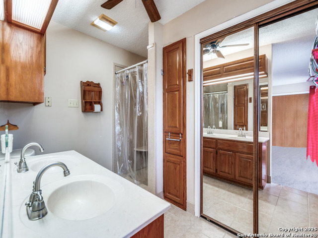 Listing photo id 16 for 1026 Eagle Creek