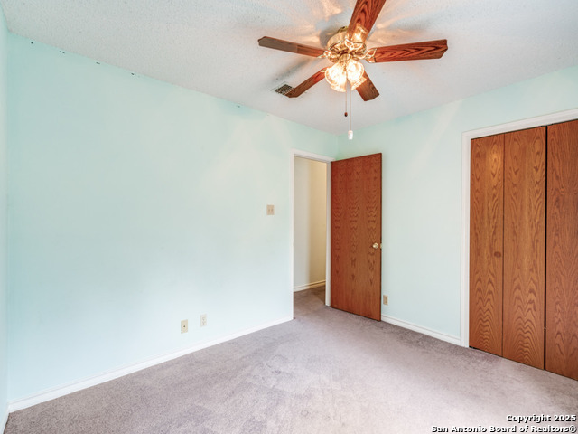 Listing photo id 18 for 1026 Eagle Creek