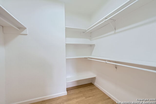 Listing photo id 17 for 7123 Winter Ridge