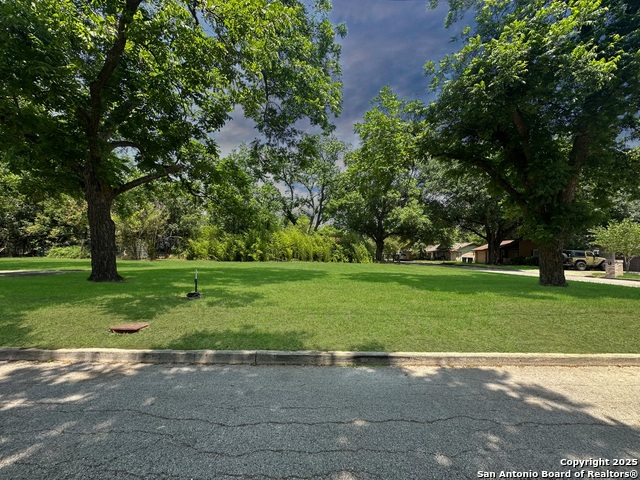 Image 4 of 21 For 922 Booneville
