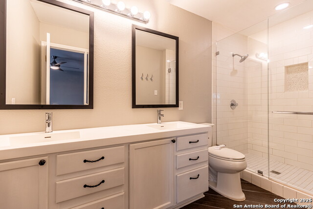 Image 23 of 28 For 6406 Maverick Oak